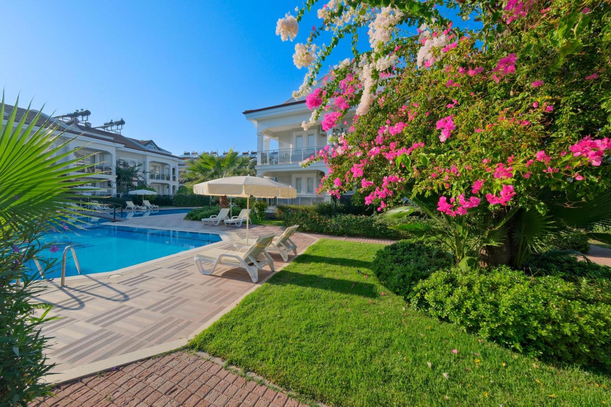 Legend Apartments II Фетхие Экстерьер фото