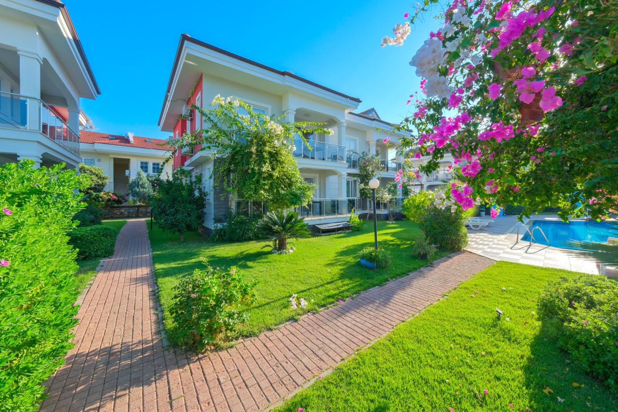 Legend Apartments II Фетхие Экстерьер фото